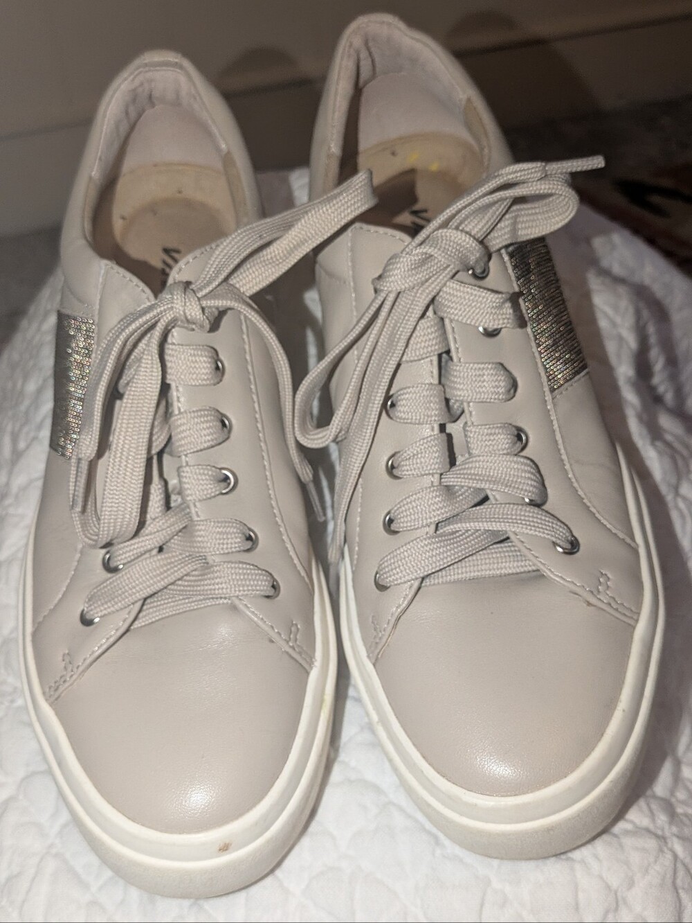 Vaneli Sport Sneakers